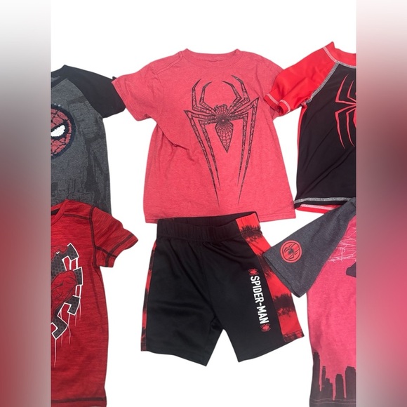 Spider-Man Little Boy’s Lot Shirts Shorts Rash Guard Size XS/4/5 - Picture 3 of 4